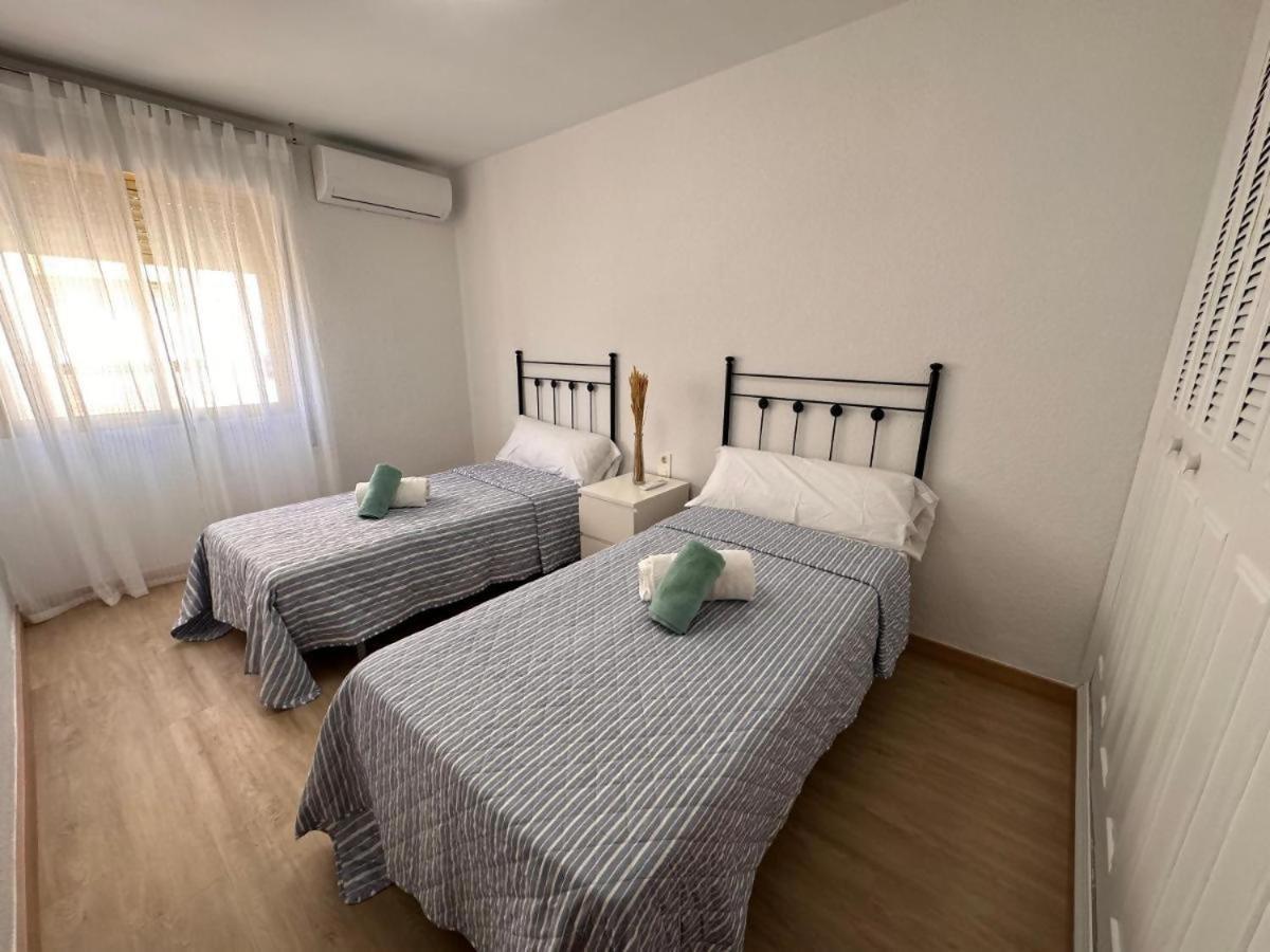 Rincón de la Victoria Casaflex Las Palmeras Aptº Con Vistas Al Mar מראה חיצוני תמונה